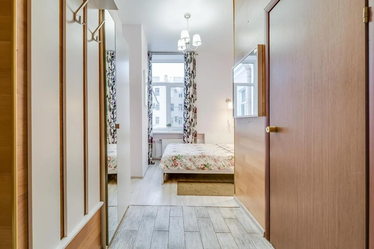 Travelto Leto Apartment Saint Petersburg